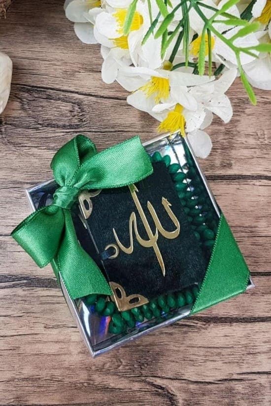 Luxury mini Quran and Tasbih set in green