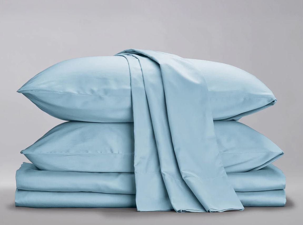 teal blue pillow case and sheet set