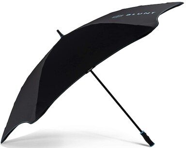 A black 58” Blunt Windproof Large Golf Umbrella with blue letters and highlights on the top, edges, and handle
