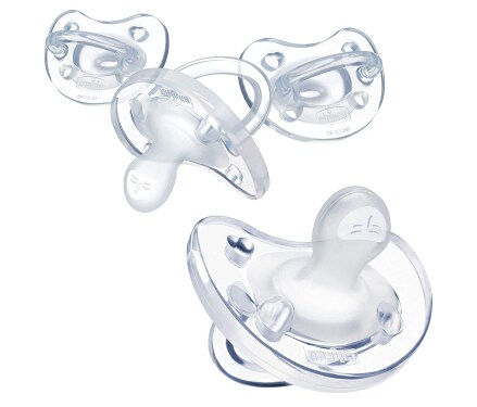 Chicco PhysioForma 100% Soft Silicone One Piece Pacifier for Babies 0-6m, Clear, Orthodontic Nipple, BPA-Free, 4-Count with Sterilizing Case